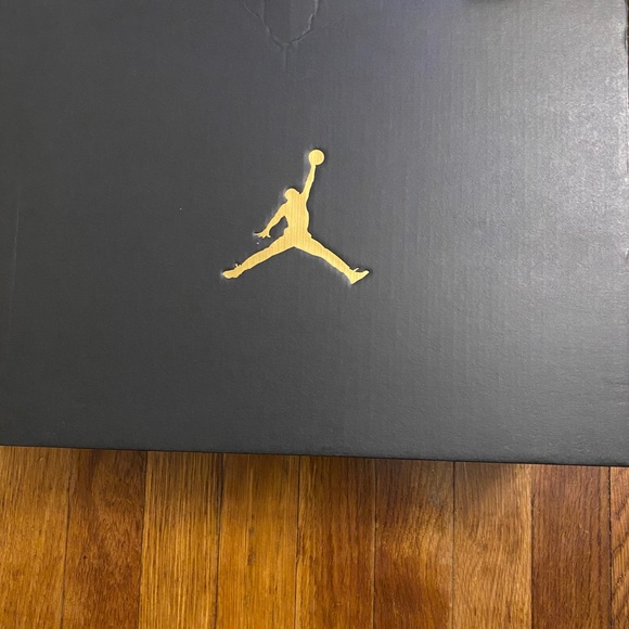 Jordan low 5 golf shoe